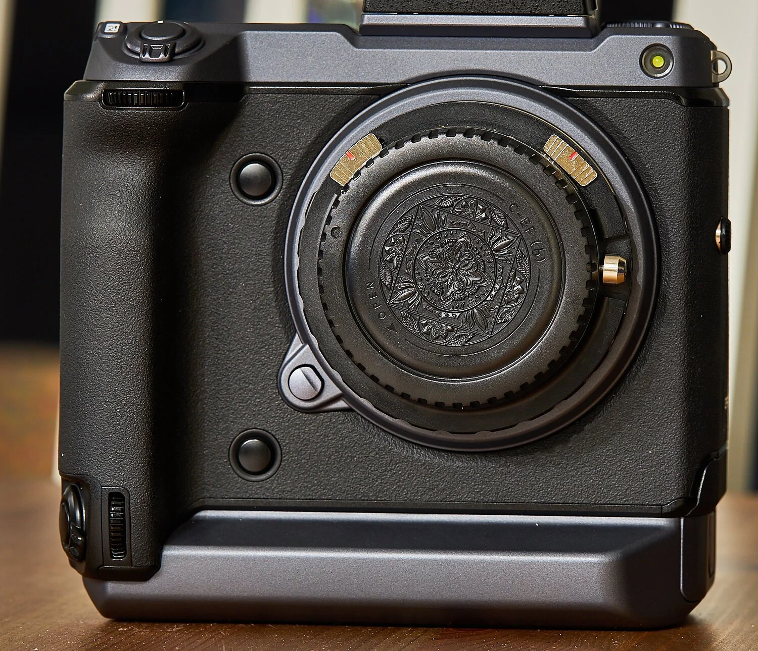 Fotodiox Pro EF-GFX on GFX100
