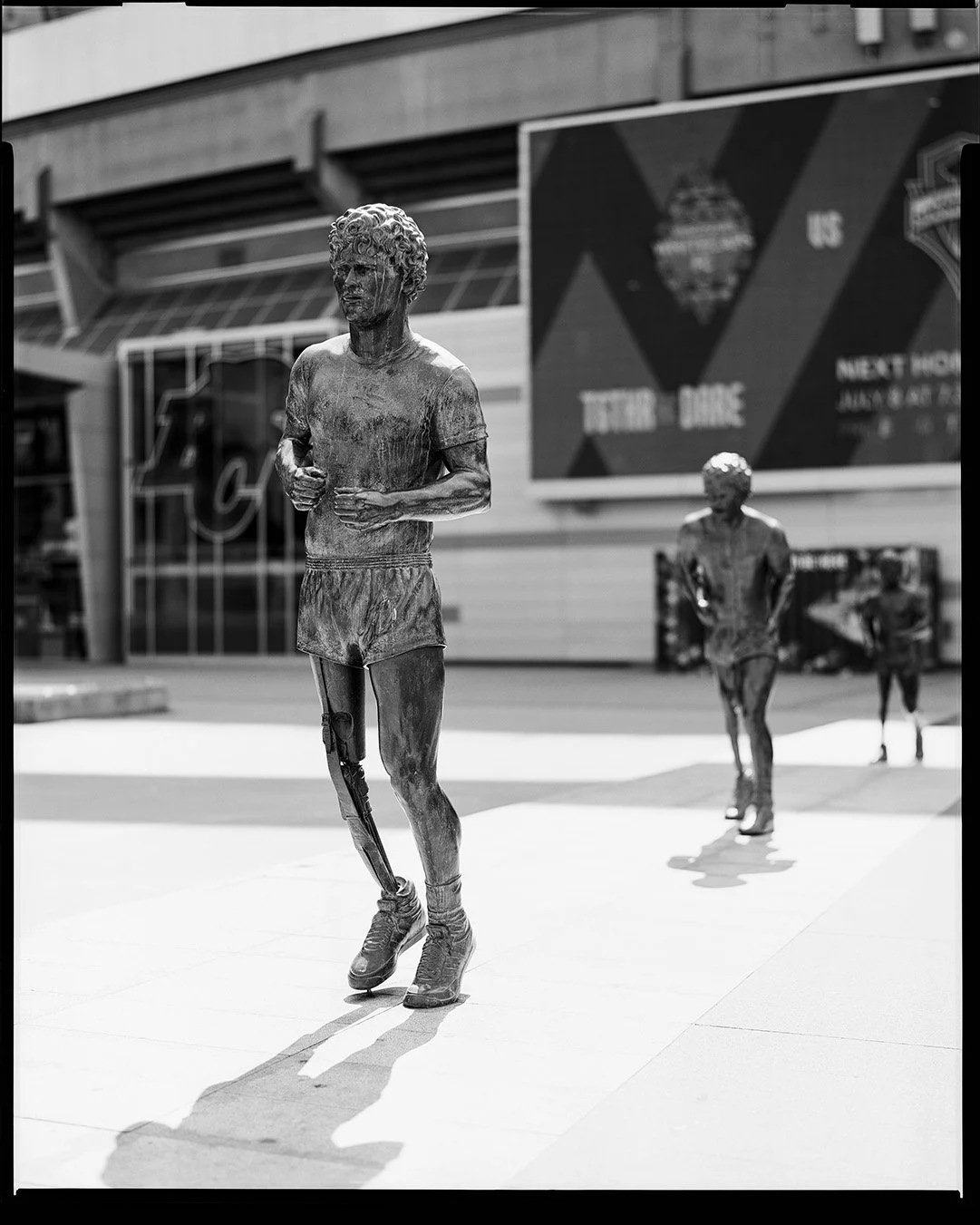 8×10 of the day. Terry Fox Statue