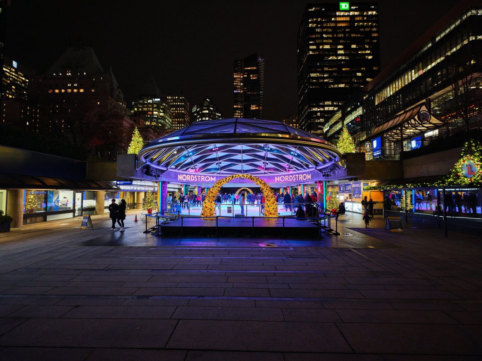 Sample frame from a Canon EF lens on the Fujifilm GFX 100